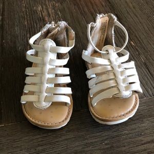 5/$20 Girls sandals size 5